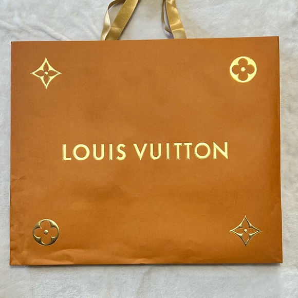 XL Louis Vuitton Box, Dust Bag and Gift Bag. No stains or rips. - Picture 5 of 11